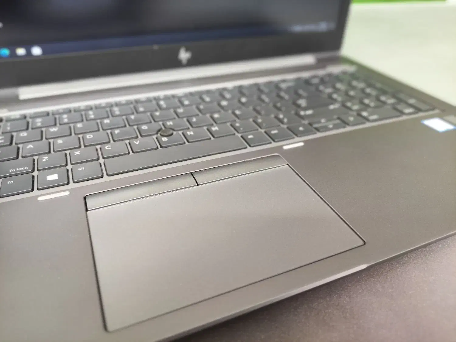 HP i7/ram16/SSD500 گرافیک‌دار نسل هشتم|رایانه همراه|نیشابور, شهرک فرهنگیان|دیوار
