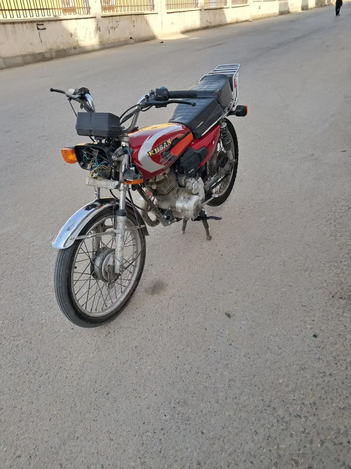 ۱۲۵ کویر استارتی|موتورسیکلت|بندرعباس, |دیوار