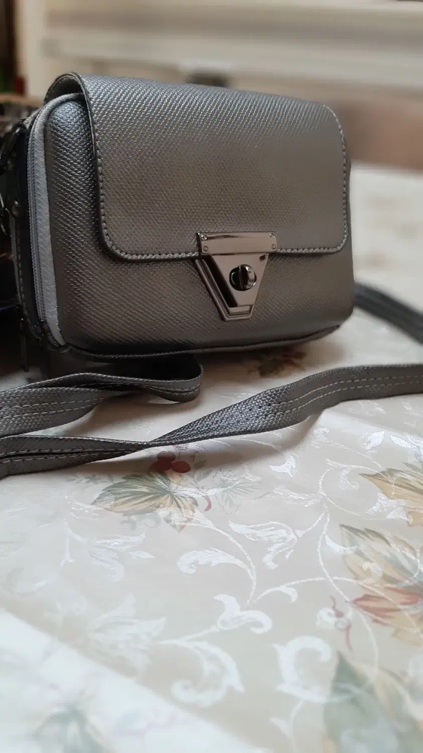 کیف زنانه|کیف، کفش، کمربند|مراغه, |دیوار