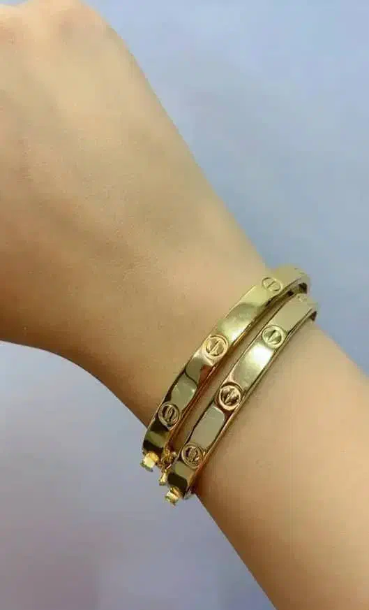 انگشتر و دست بند طلا|جواهرات|بجنورد, |دیوار