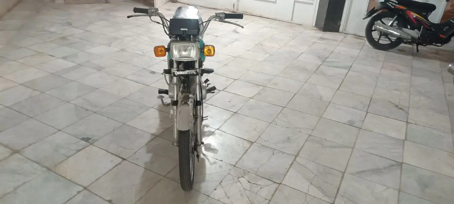 هندا 125|موتورسیکلت|سبزوار, فرهنگیان|دیوار