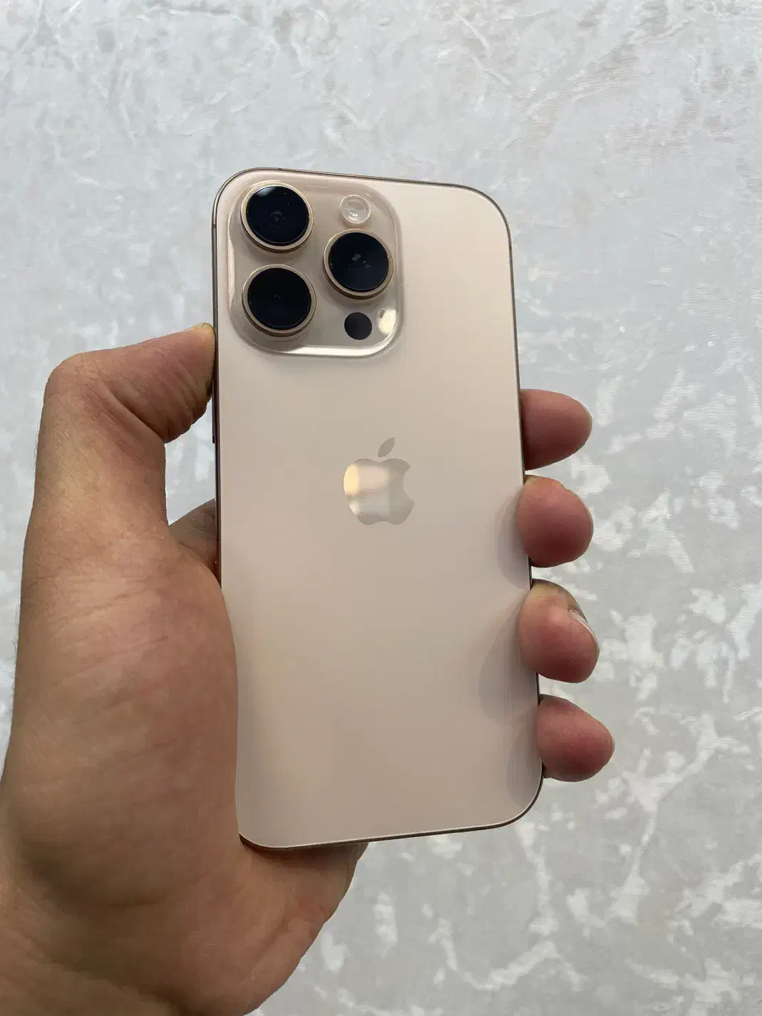 آیفون ۱۶ پرو ۱۲۸ گیگ دو سیم کارت قیمت استثنایی|موبایل|اصفهان, گلزار|دیوار