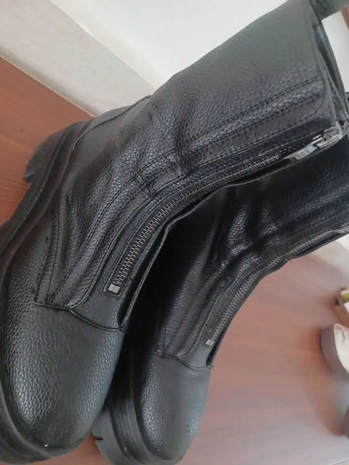 کفش مارک برشکا در حد نو چون برام تنگ بود سایز ۳۸|کیف، کفش، کمربند|تهران, امام حسین|دیوار