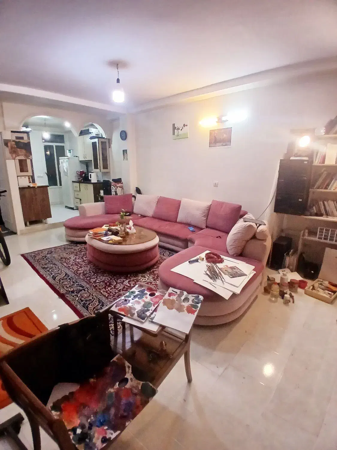 ۵۲ متر بر خیابان کمالی با پارکینگ