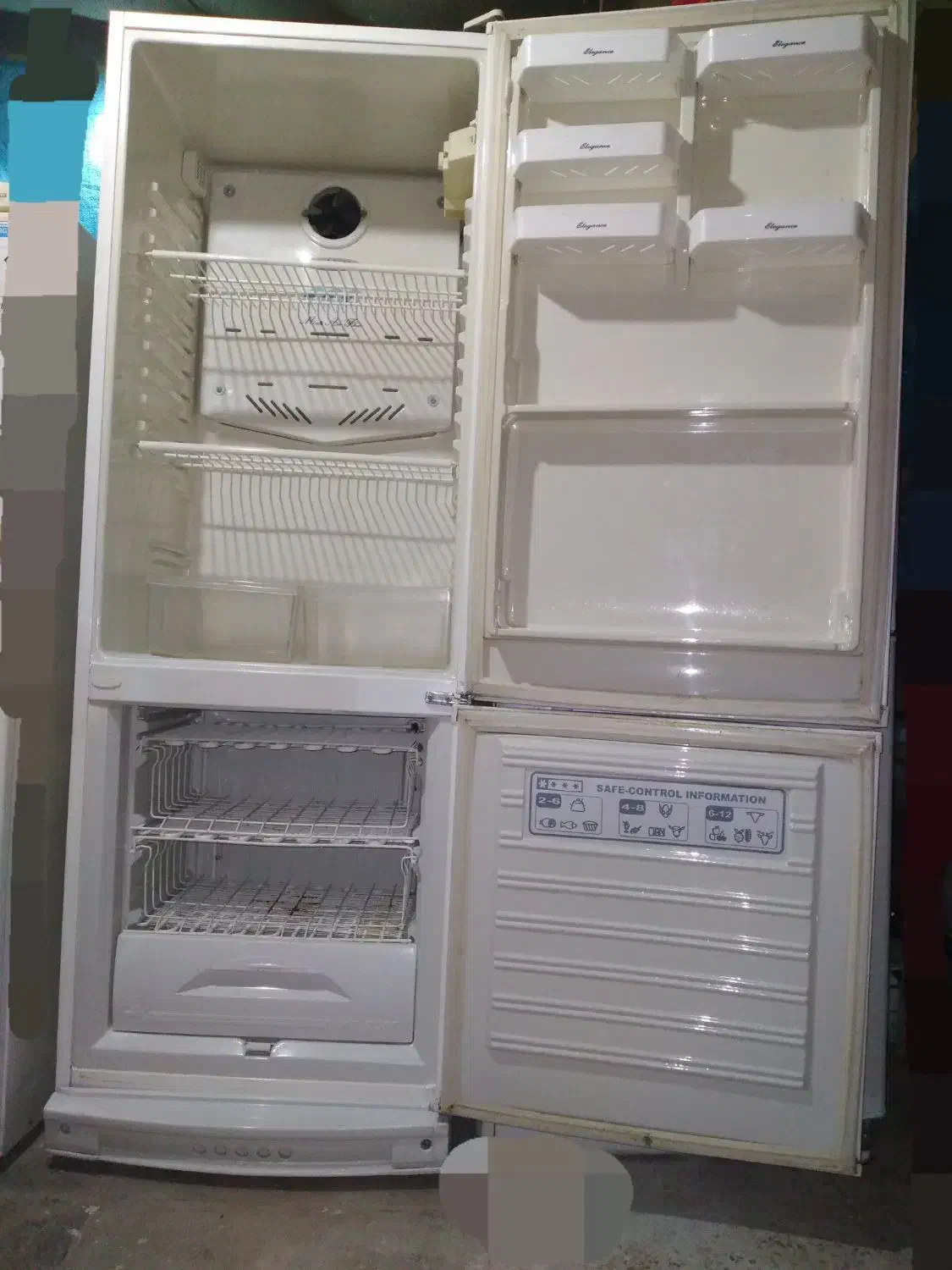 یخچال فریزرمتورفابریک به شرط تعمیرکارخودتون|یخچال و فریزر|تربت جام, جامرود|دیوار