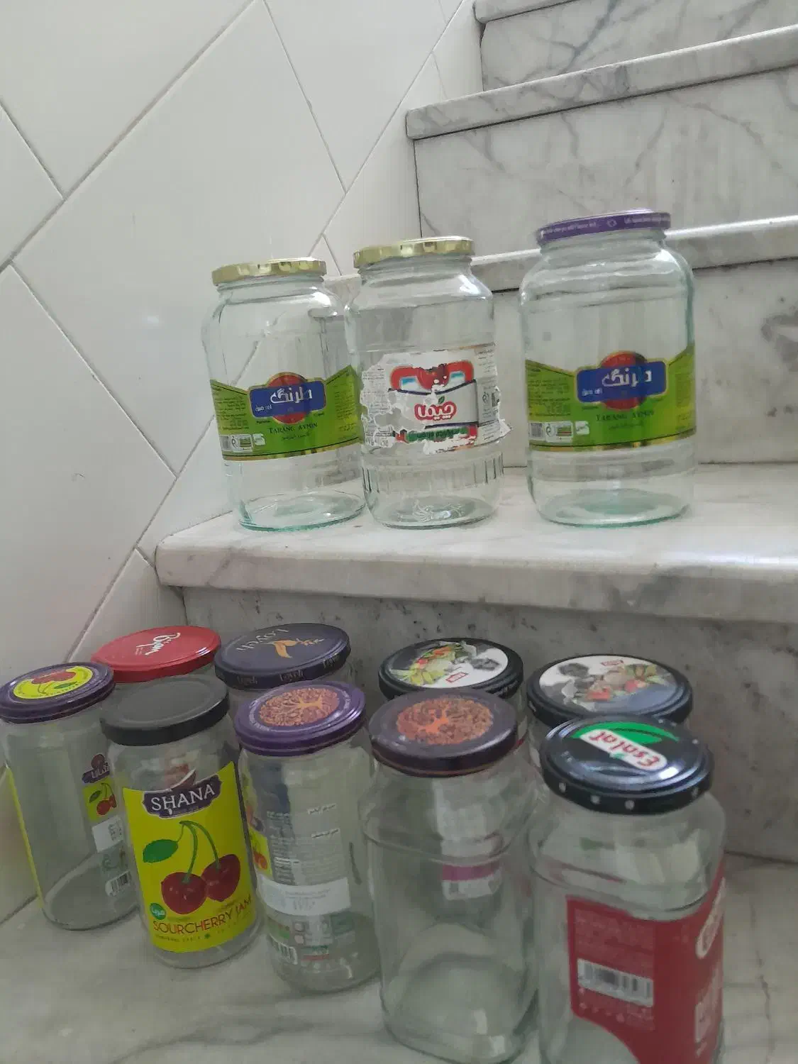 شیشه مربا و ترشی|ظروف نگهدارنده، پلاستیکی، یک‌بارمصرف|یزد, |دیوار