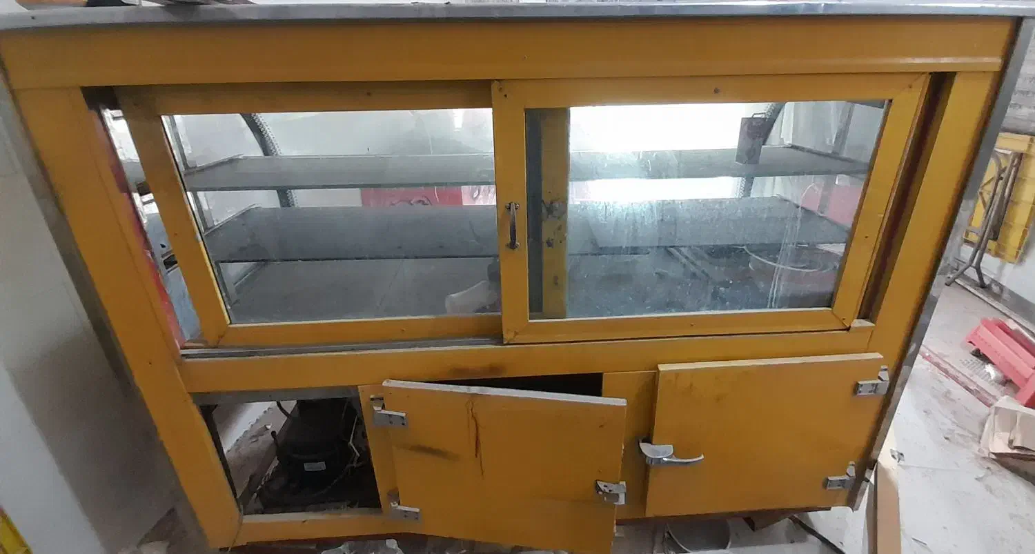 یخچال ویترینی فروشگاهی|فروشگاه و مغازه|بندرلنگه, |دیوار