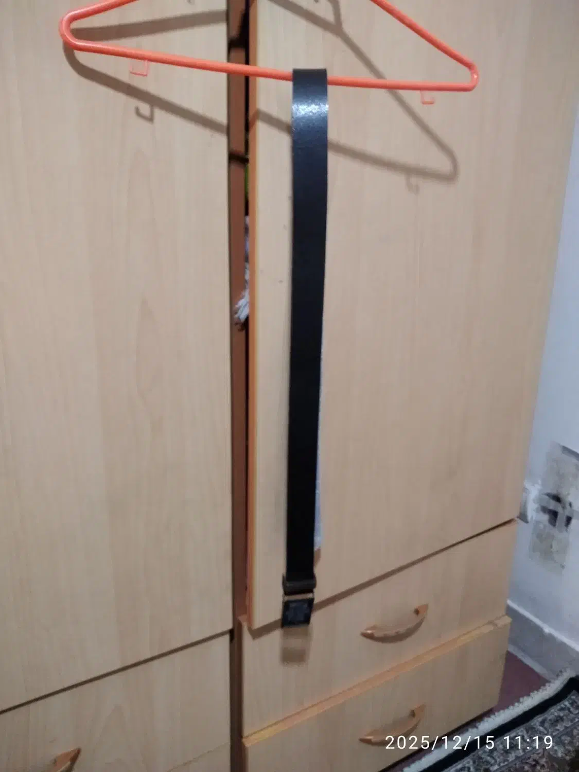 کمربند و دو عدد لباس مردانه با کفش مردانه|کیف، کفش، کمربند|همدان, |دیوار