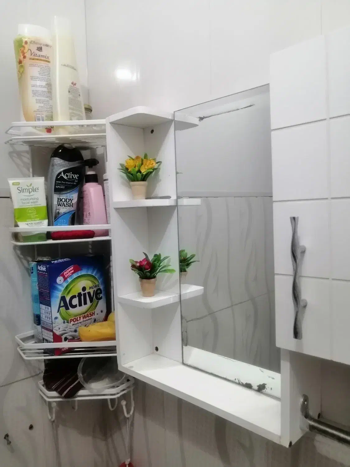 آیینه باکس دار حمام و دسشویی به همراه شلف حمام|لوازم حمام|شیراز, اصلاحنژاد|دیوار