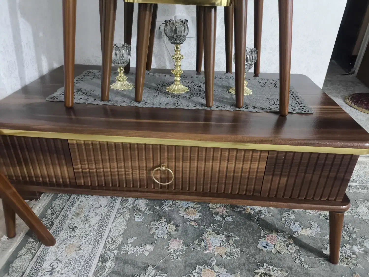 عسلی سالم بدون خط و خش|مبلمان خانگی و میز عسلی|اشتهارد, |دیوار