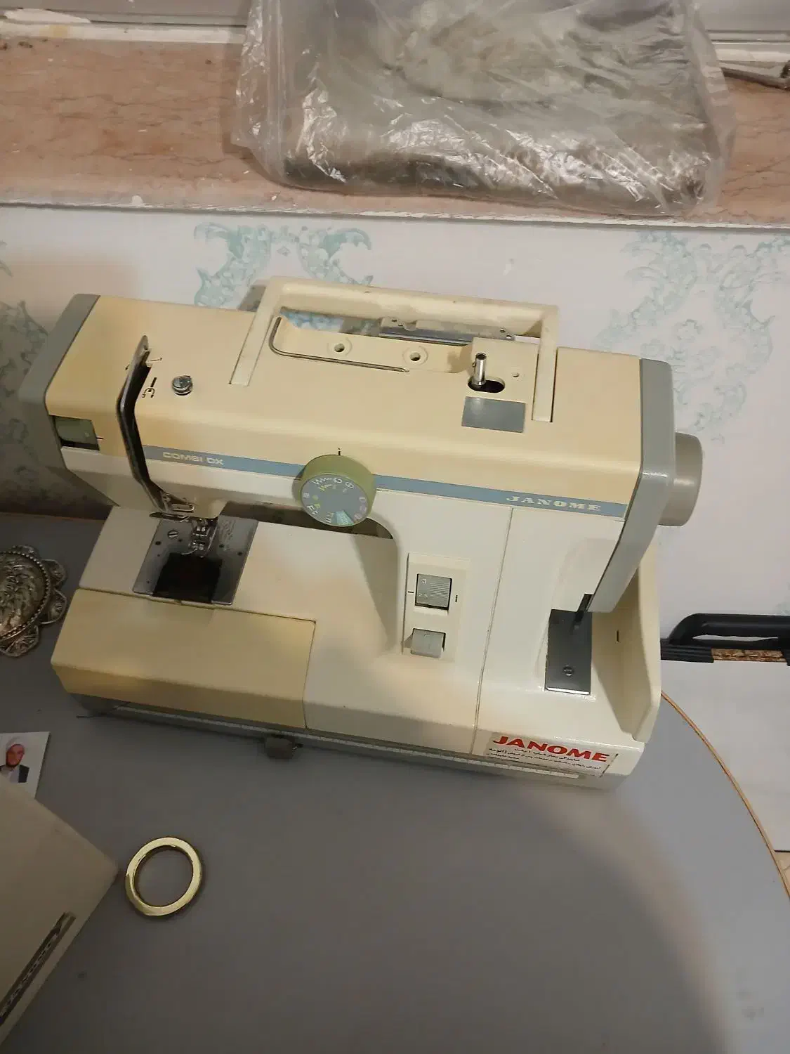 چرخ خیاطی استوک دو سر|چرخ خیاطی و ریسندگی|لاهیجان, قیام|دیوار