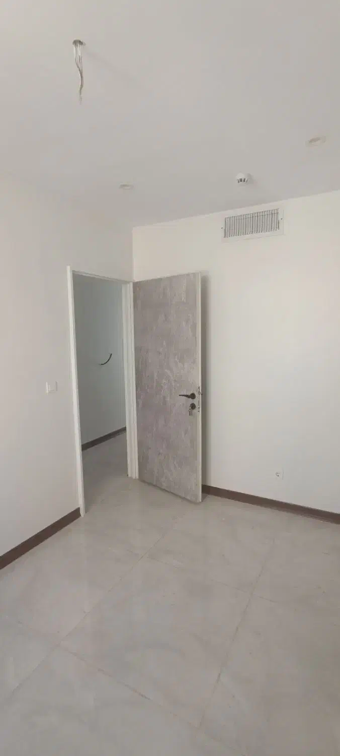 ۸۰متر تکواحدی فول امکانات شریعتی کلیم کاشانی