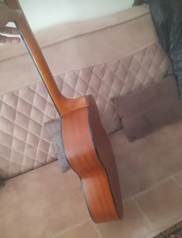 گیتار m2|گیتار، بیس، امپلیفایر|نیشابور, محله میدان باغات|دیوار