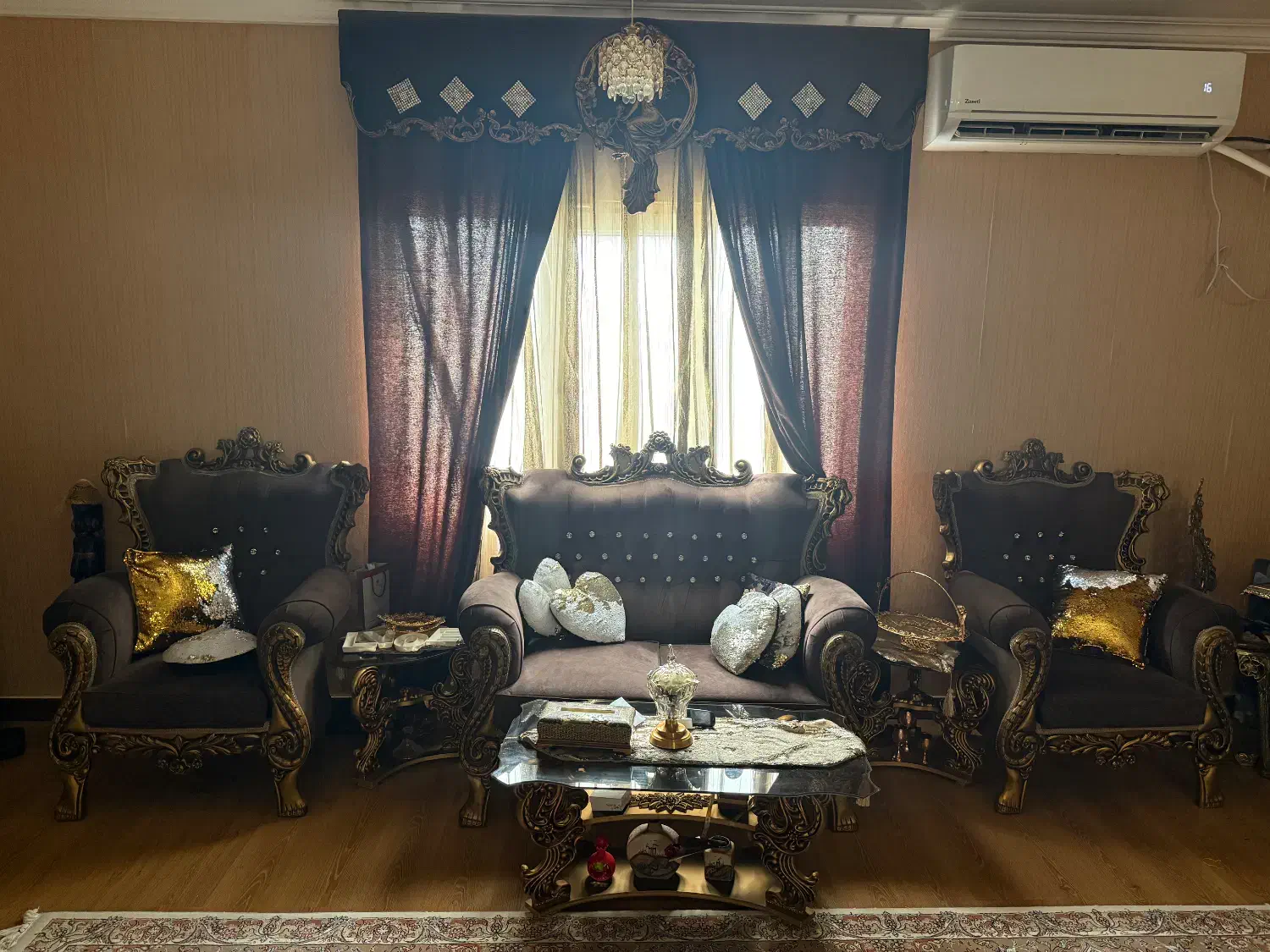 مبلمان|مبلمان خانگی و میز عسلی|قشم, |دیوار