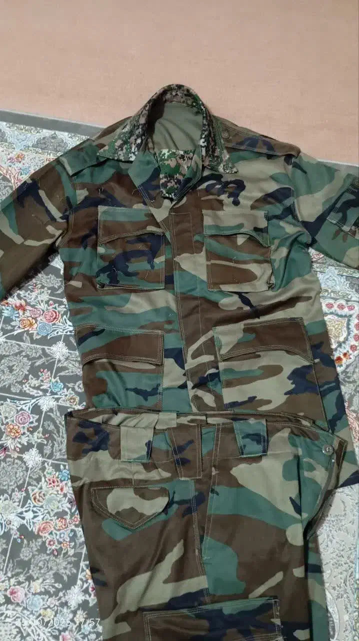 لباس نظامی|لباس|دزفول, |دیوار