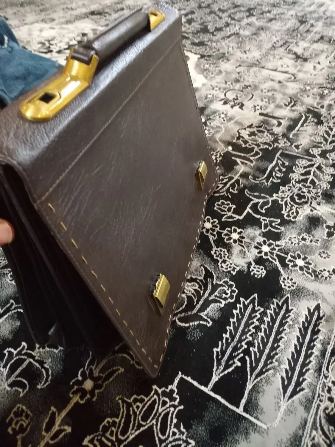 کیف چرم|کیف، کفش، کمربند|اصفهان, خانه اصفهان|دیوار