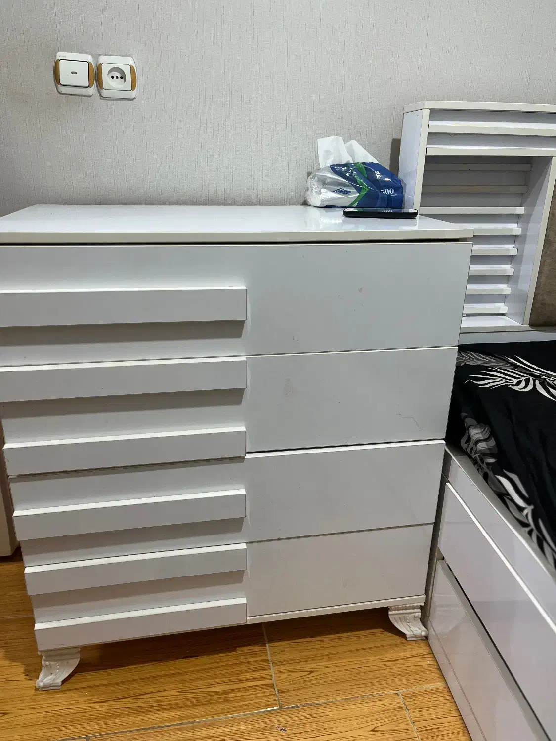 سرویس خواب کامل|تخت و سرویس خواب|لاهیجان, طالقانی|دیوار