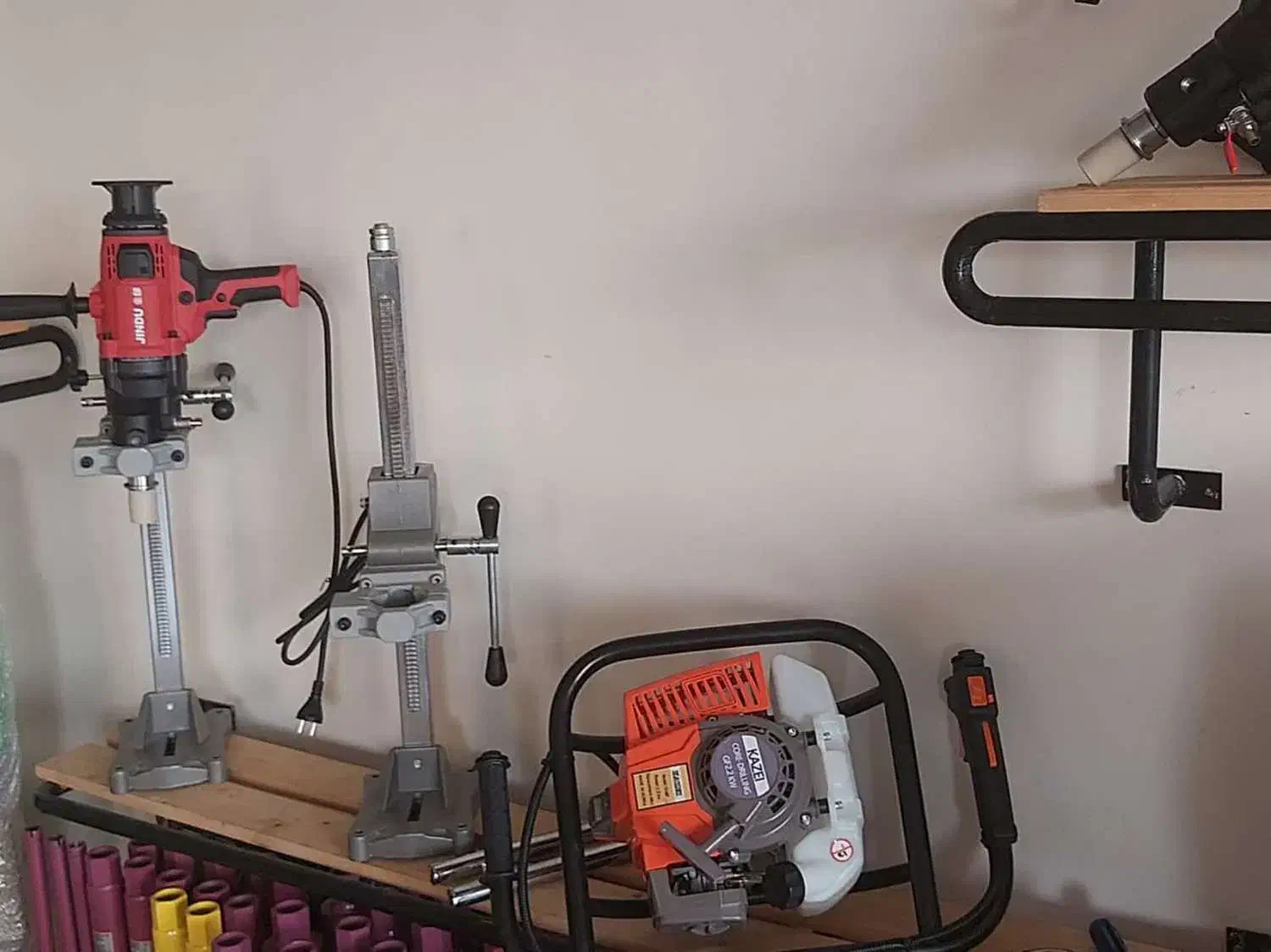 کرگیر دریل سوراخ کاری دریل نمونه برداردستی باپایه|ماشینآلات صنعتی|تهران, حسنآباد|دیوار