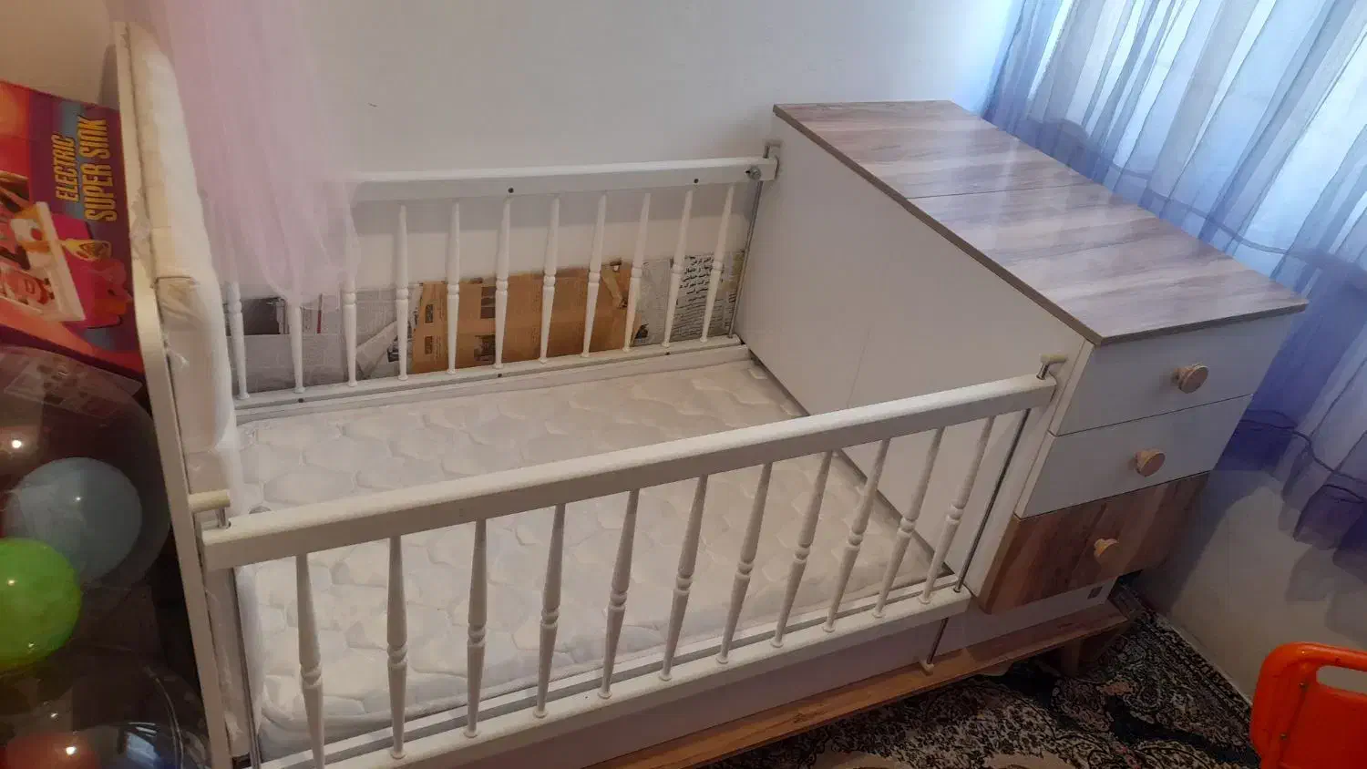 تخت دو منظوره کودک تا نوجوان وارداتی از آپادانا|تخت و صندلی بچه|رشت, جهاد|دیوار