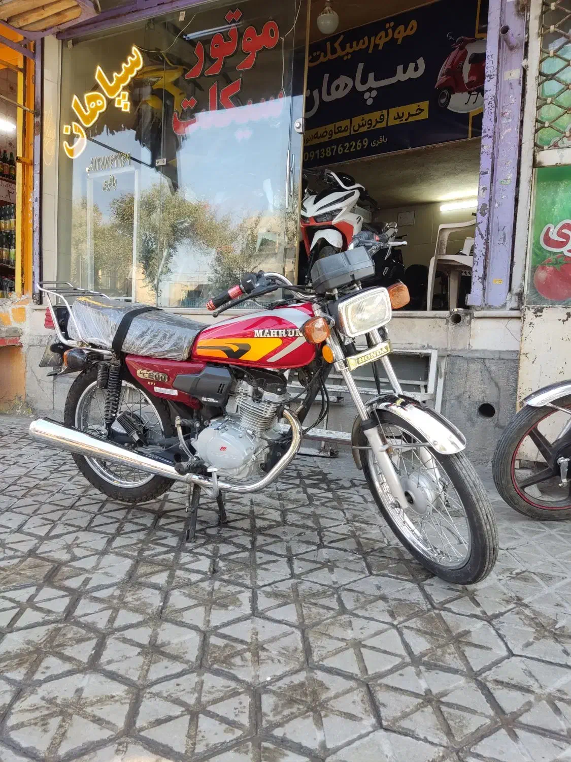 مهران125مدل 98 کم کار|موتورسیکلت|اصفهان, مصلی|دیوار
