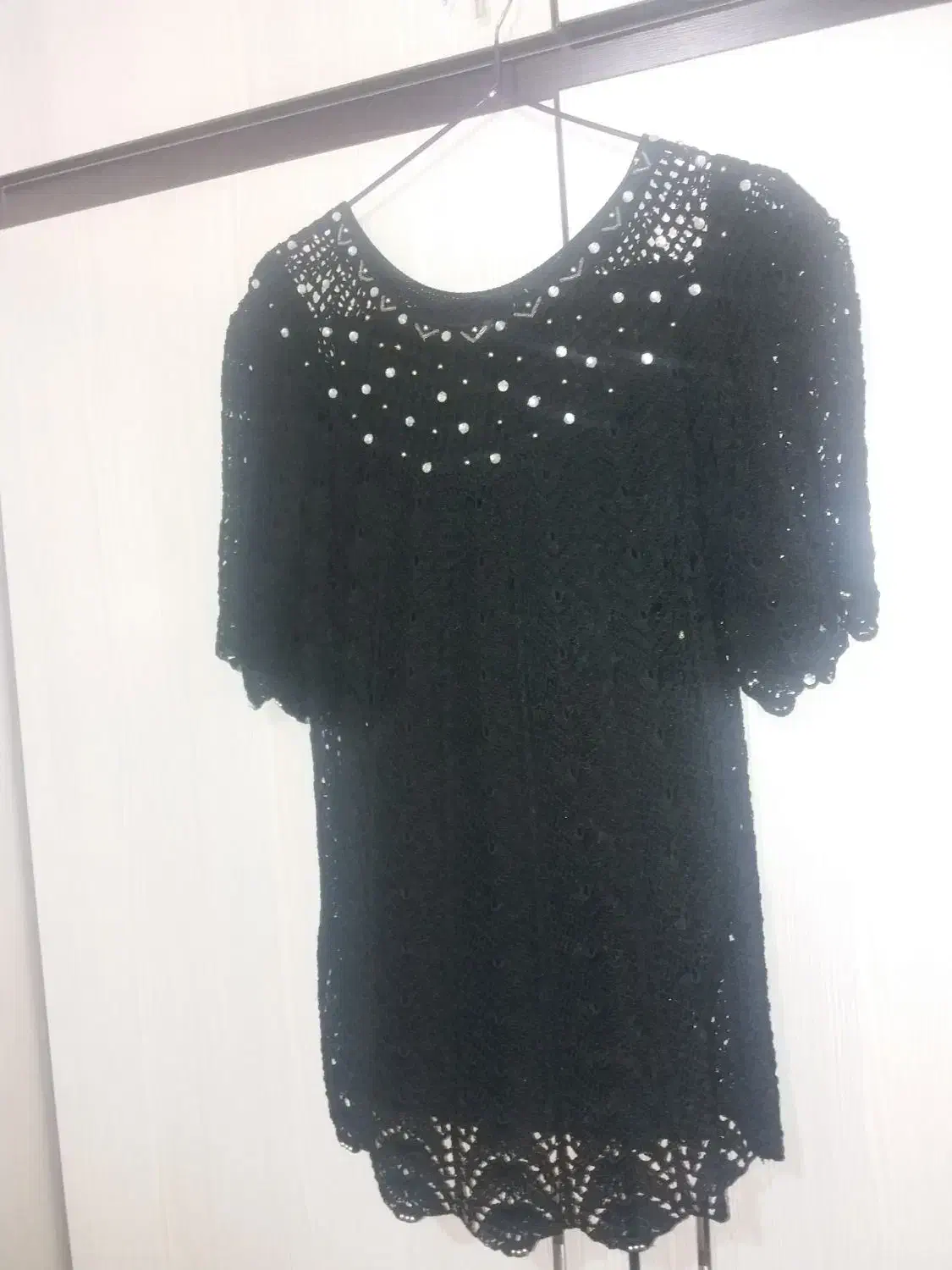 لباس زنانه|لباس|شاهین‌شهر, فدک|دیوار