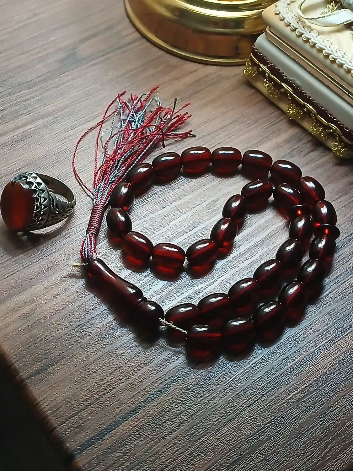 تسبیح|کلکسیون اشیاء عتیقه|کرمانشاه, |دیوار