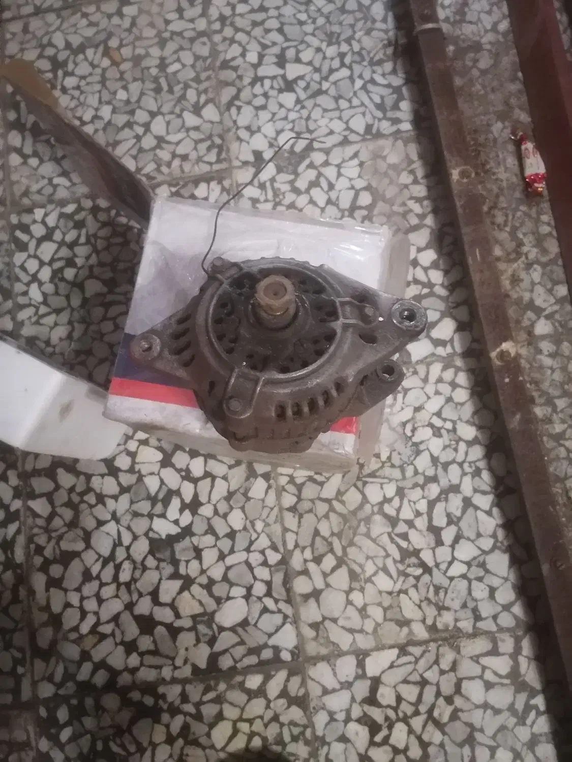 یه مقدار لوازم مختلف|حراج|بندر انزلی, عباس آباد|دیوار