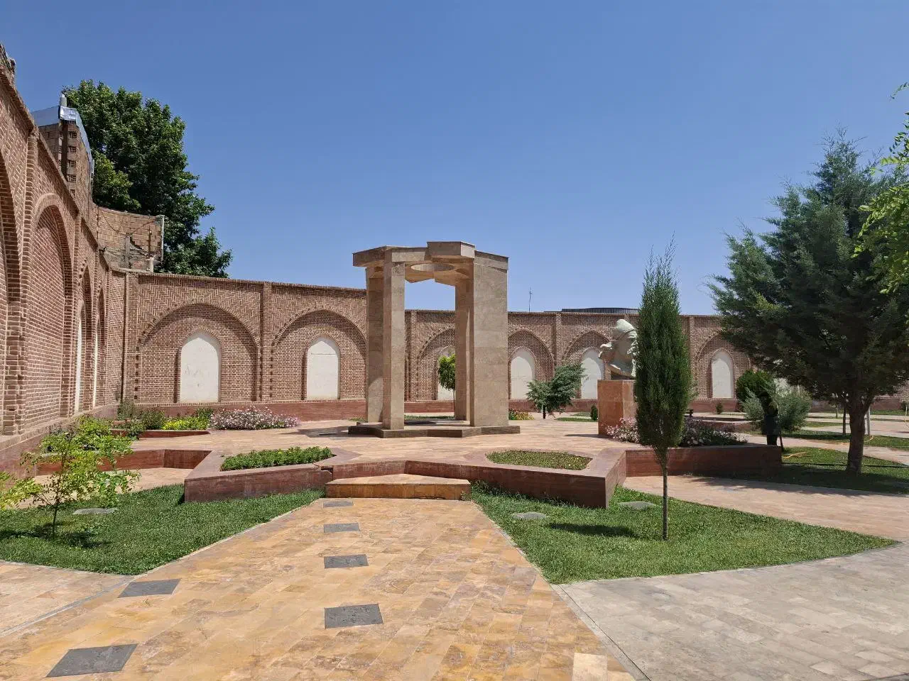 حواله کوییک تحویل آذر ۱۴۰۵|خودرو سواری و وانت|ارومیه, |دیوار