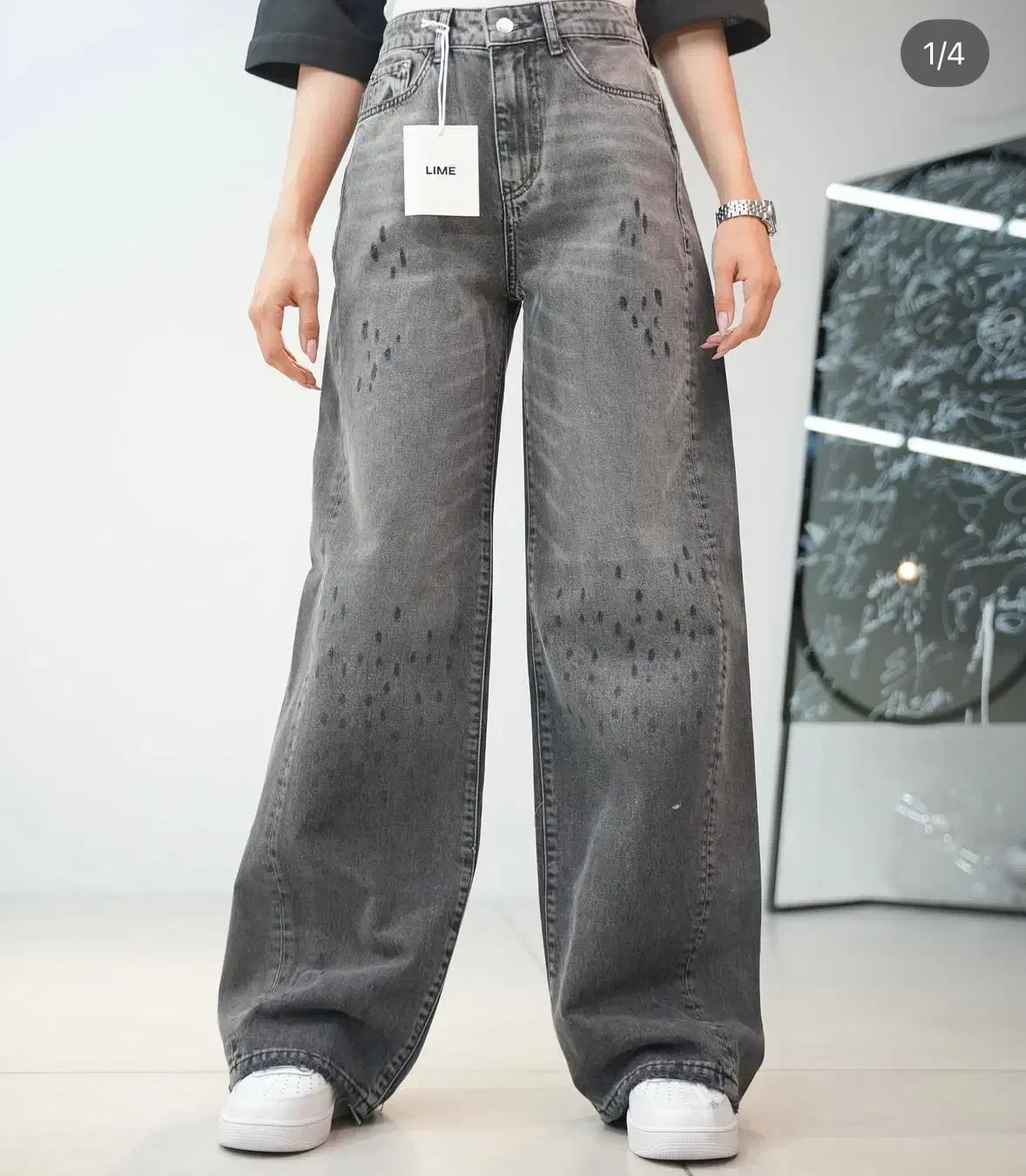 فروش لباس زنانه عمده بدلیل تغییر شغل|لباس|ارومیه, |دیوار