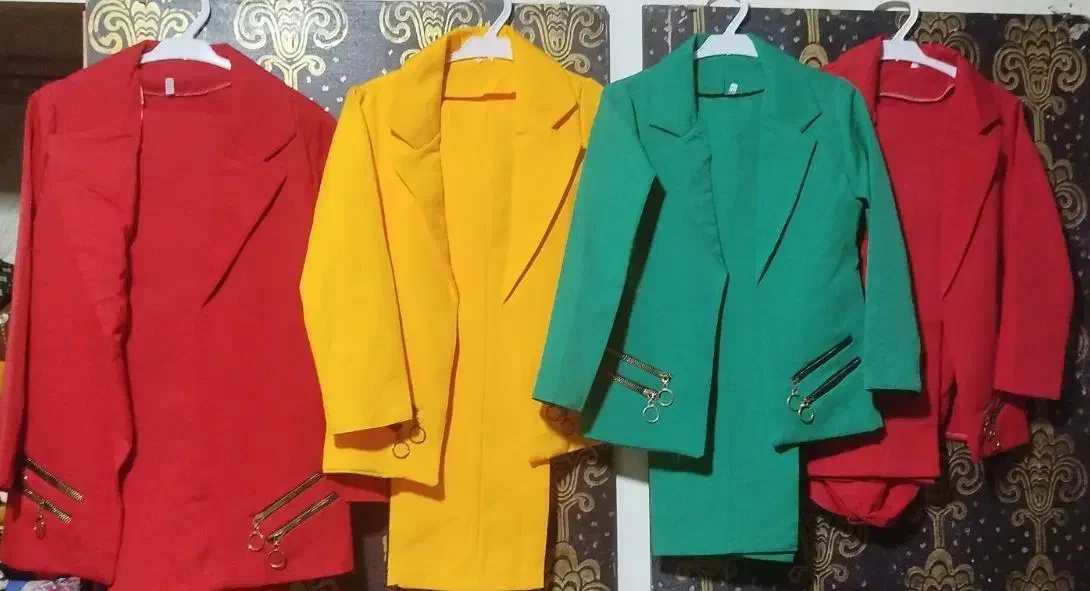 کت و شلوار دخترونه|کفش و لباس بچه|اهواز, کوی علوی|دیوار