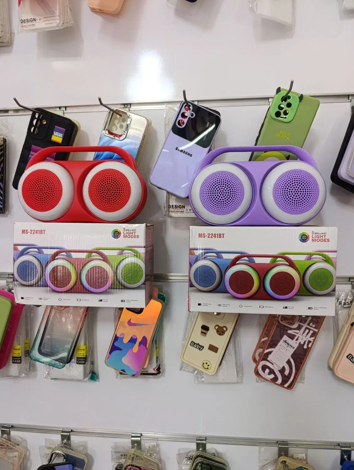 فانتزی اسپیکر های RGB شارژ نگهداری بالا صدای درجه1|سیستم صوتی خانگی|ارومیه, |دیوار