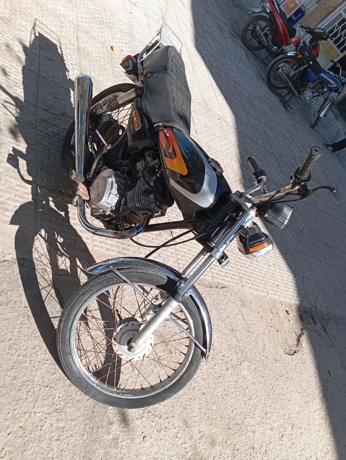 فروش موتور سیکلت مدل 82|موتورسیکلت|کرمان, |دیوار