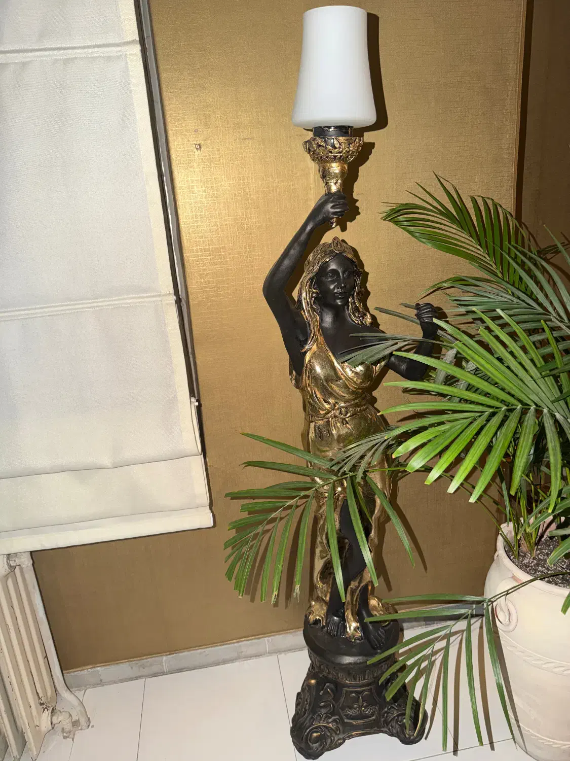 مجسمه|مجسمه، تندیس، ماکت|اراک, |دیوار