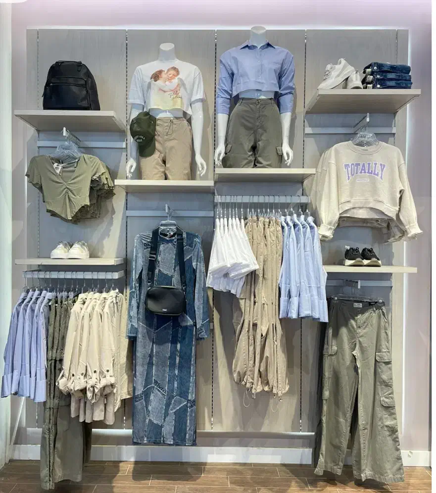 فروشنده|استخدام خدمات فروشگاه و رستوران|رویان, |دیوار