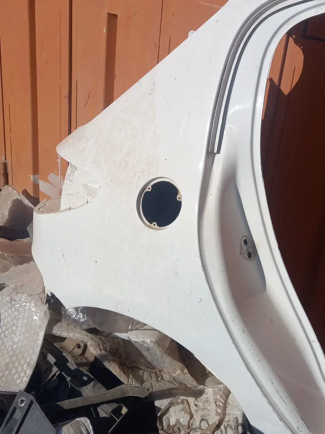 گلگیر‌عقب ۲۰۶ فابریکی همراه با دوبل|قطعات یدکی و لوازم جانبی|خرم‌آباد, |دیوار