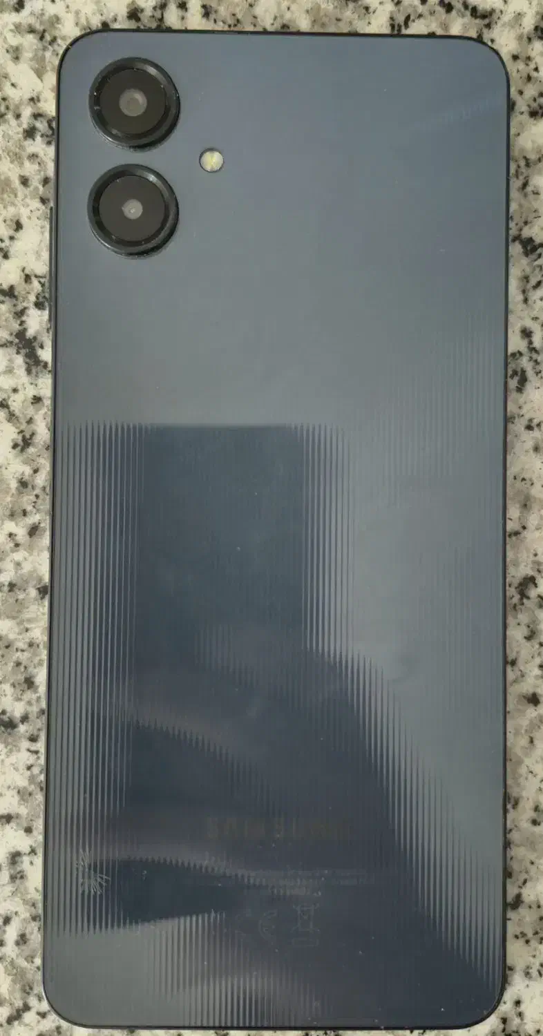 یک عدد دستگاه سامسونگ a06|موبایل|شیراز, چوگیاه|دیوار