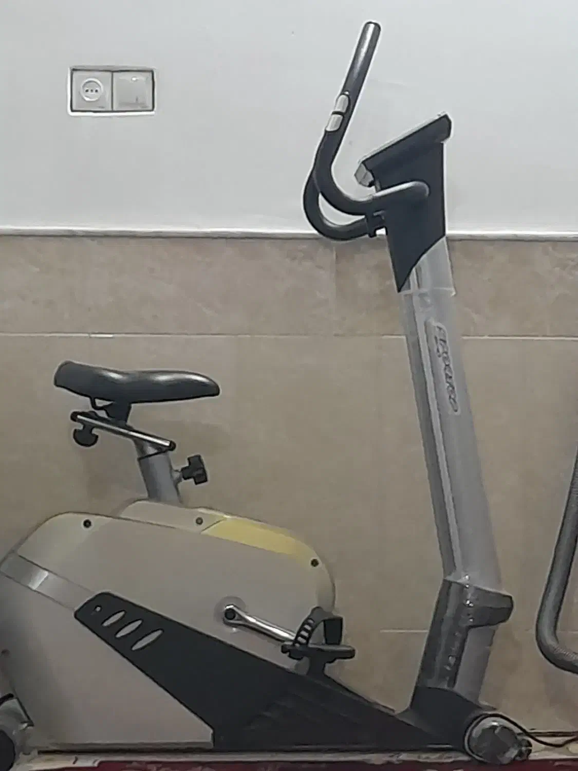 دوچرخه ثابت درحد نو|تجهیزات ورزشی|قم, نیروگاه|دیوار