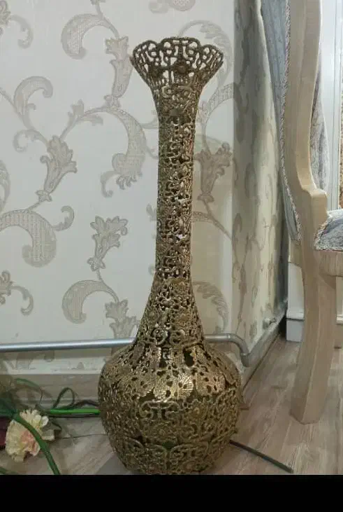 گلدان در حد نو|مجسمه، تندیس، ماکت|ماکو, |دیوار