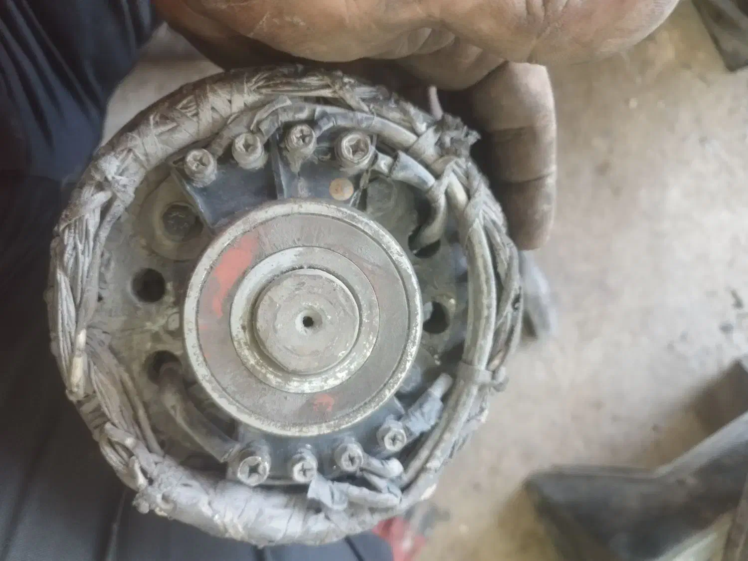 نیازمند نیروی ماهر یانیمه ماهر سیم پیچی|استخدام صنعتی، فنی، مهندسی|میبد, |دیوار