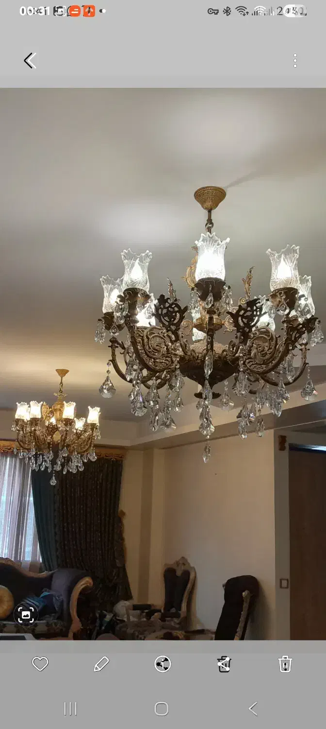 لوستر تمام برنز ۸ شاخه کلاسیک با لاله های کریستال|لوستر و چراغ آویز|لواسان, |دیوار