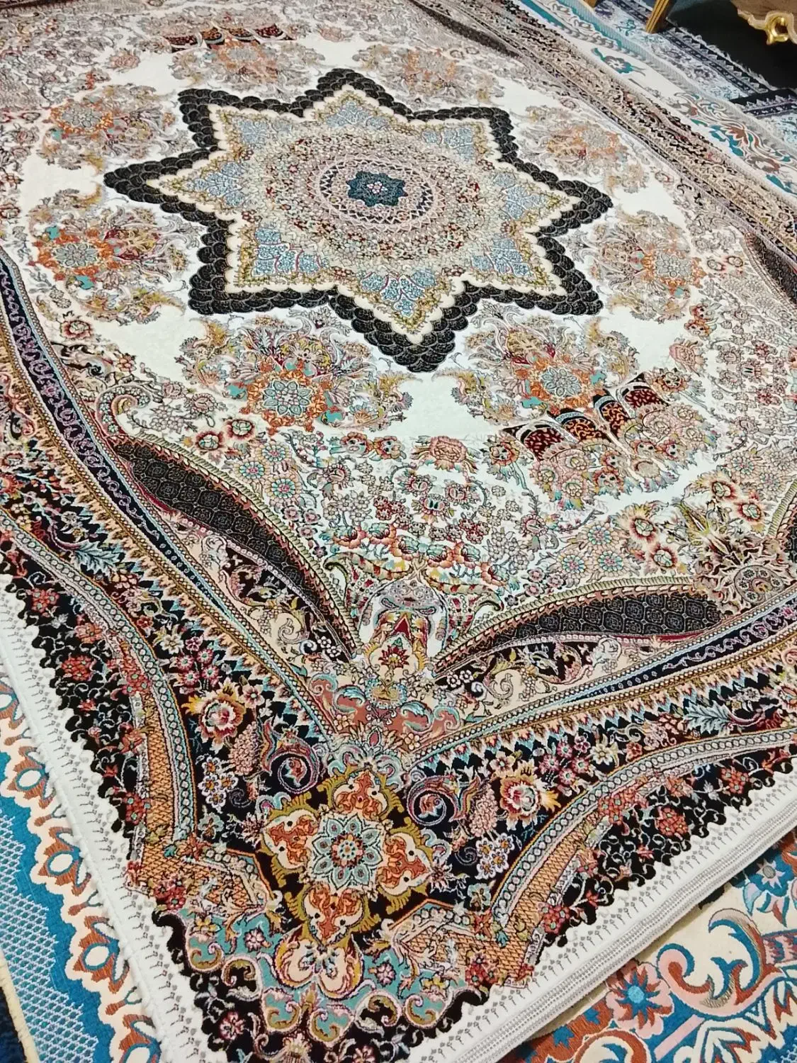 فرش 9متری|فرش|مشهد, همت آباد|دیوار