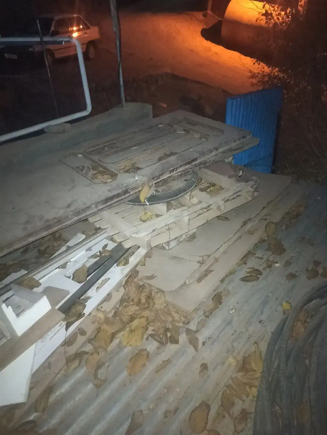 در بزرگ برا گاوداری ودو در چوبی برا اتاق خواب|عمدهفروشی|بیرجند, |دیوار