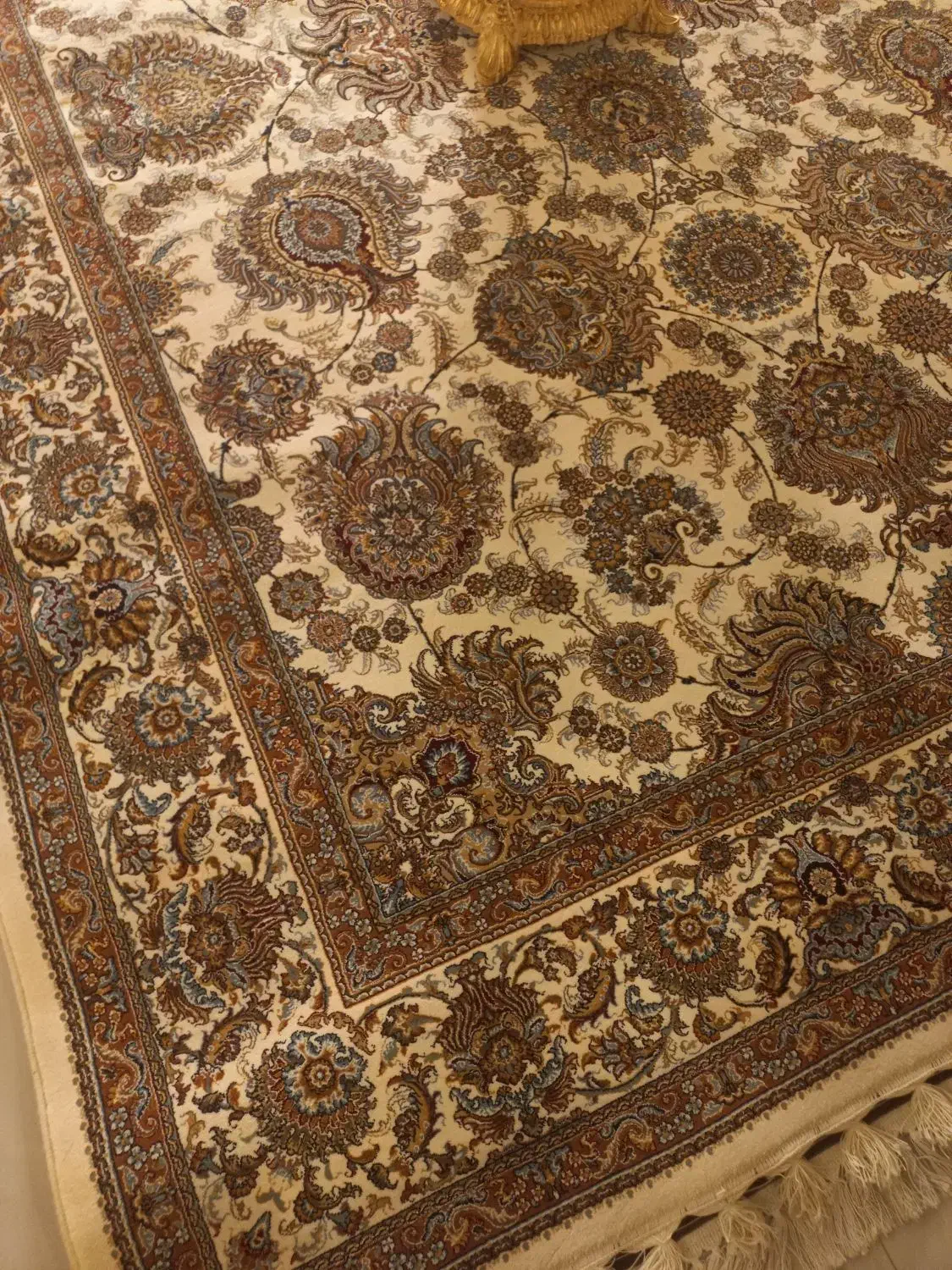 فرش ۹ متره|فرش|ورامین, ورامین|دیوار