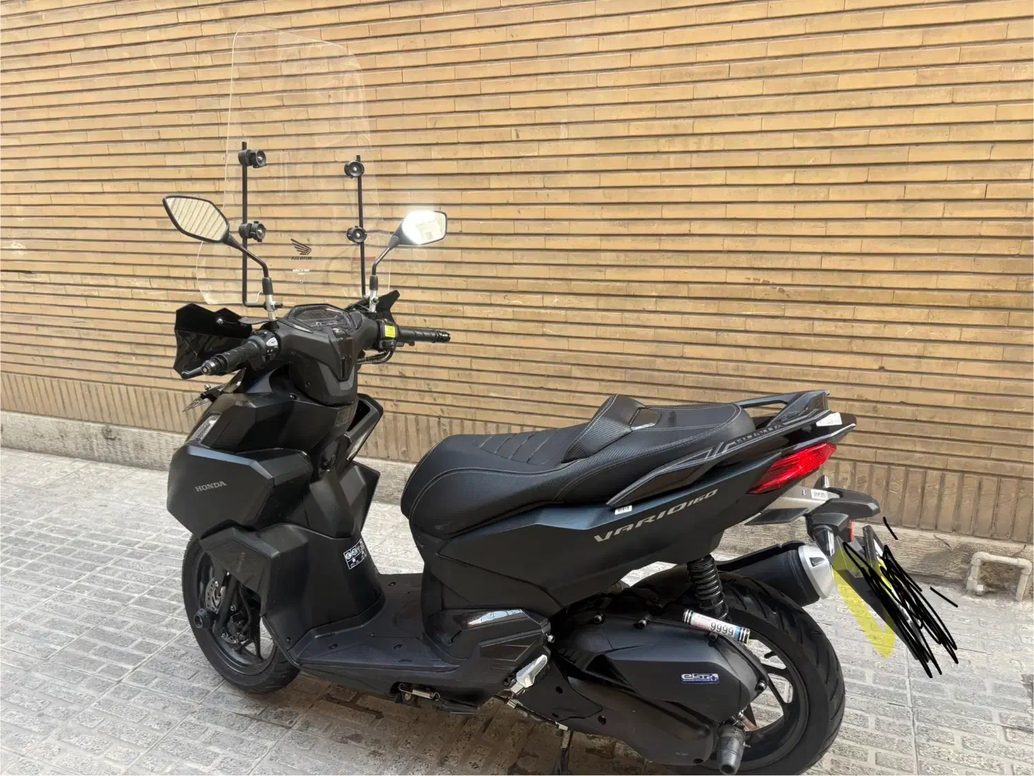 واریو ۱۶۰ ۱۴۰۳ درحد|موتورسیکلت|تهران, عباسی|دیوار