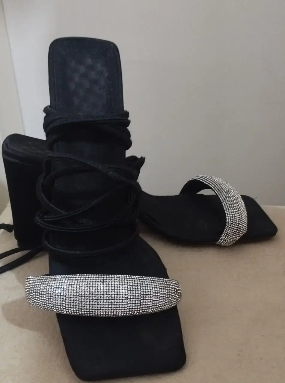 کفش مجلسی|کیف، کفش، کمربند|میاندوآب, |دیوار