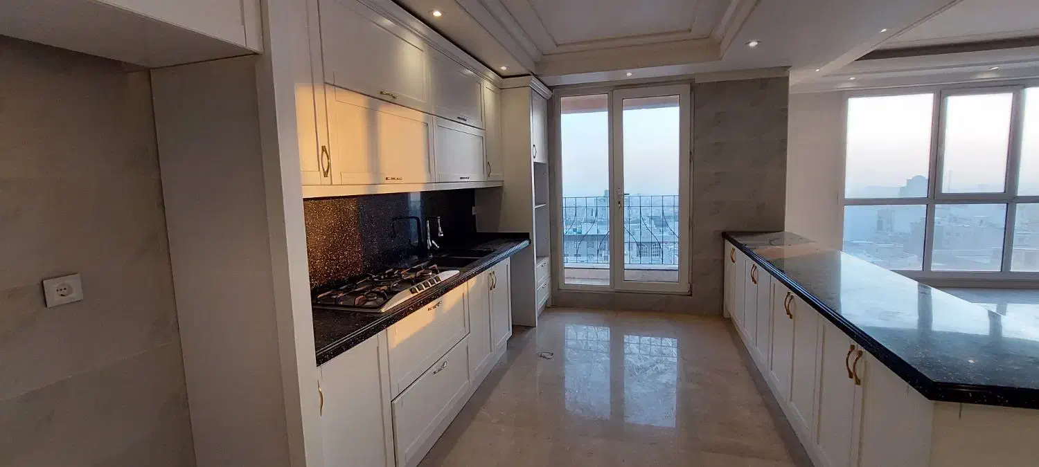 متراژ های مختلف/برج‌های مجلل/امکانات هتلینگ منطقه