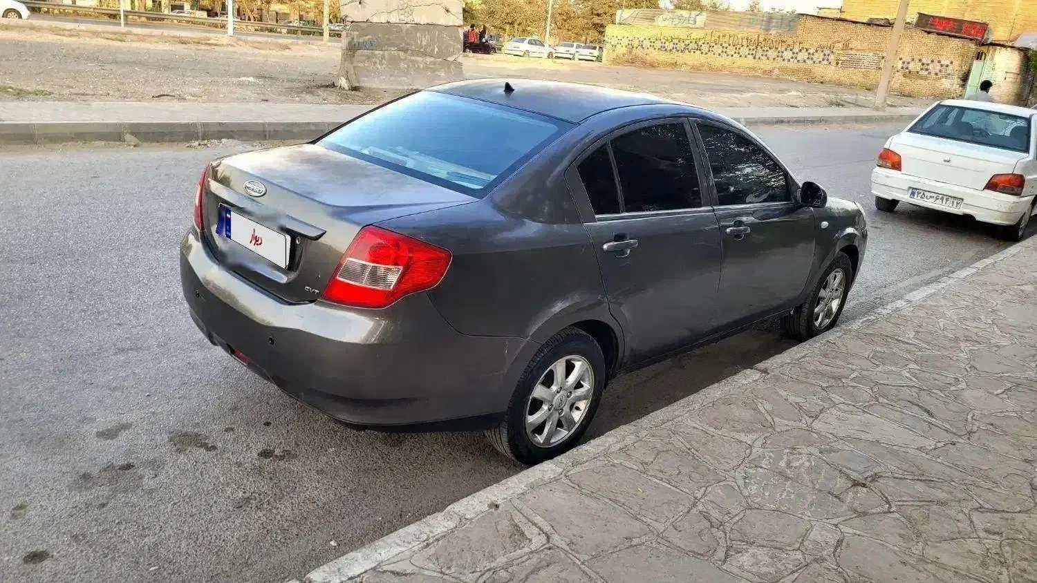 ام و ام 550|خودرو سواری و وانت|مشهد, تبادکان|دیوار