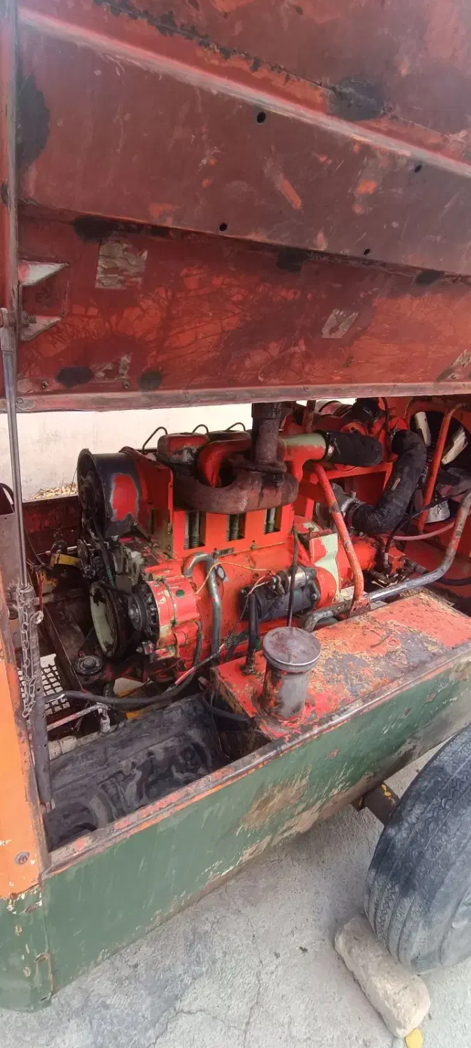 فروش کمپرسور p175 موتوردوئیتس|ماشینآلات صنعتی|فولادشهر, زاینده رود|دیوار