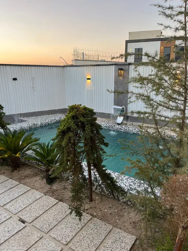 ویلا(۲۰۵مترزمین+۳۰۰متربنا)بافت سنددارکنتورزعفرانیه|فروش خانه و ویلا|رامجین, |دیوار