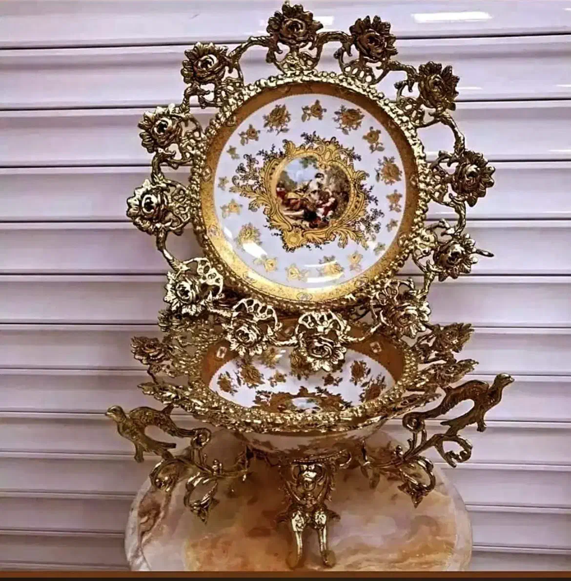 کاسه بشقاب پایه خرچنگی برنز برنجی|صنایع دستی و سایر لوازم تزئینی|اردبیل, |دیوار